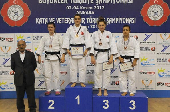 Judocularımızdan bir gümüş bir bronz madalya