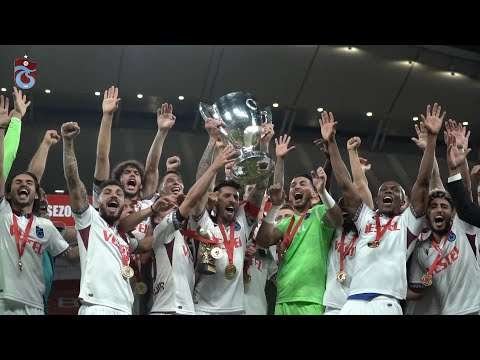 Metin Dayı’dan Hicran’a, tüm taraftarlarımıza armağan olsun… ❤️🏆💙 #KupaBizimGelecekBizim